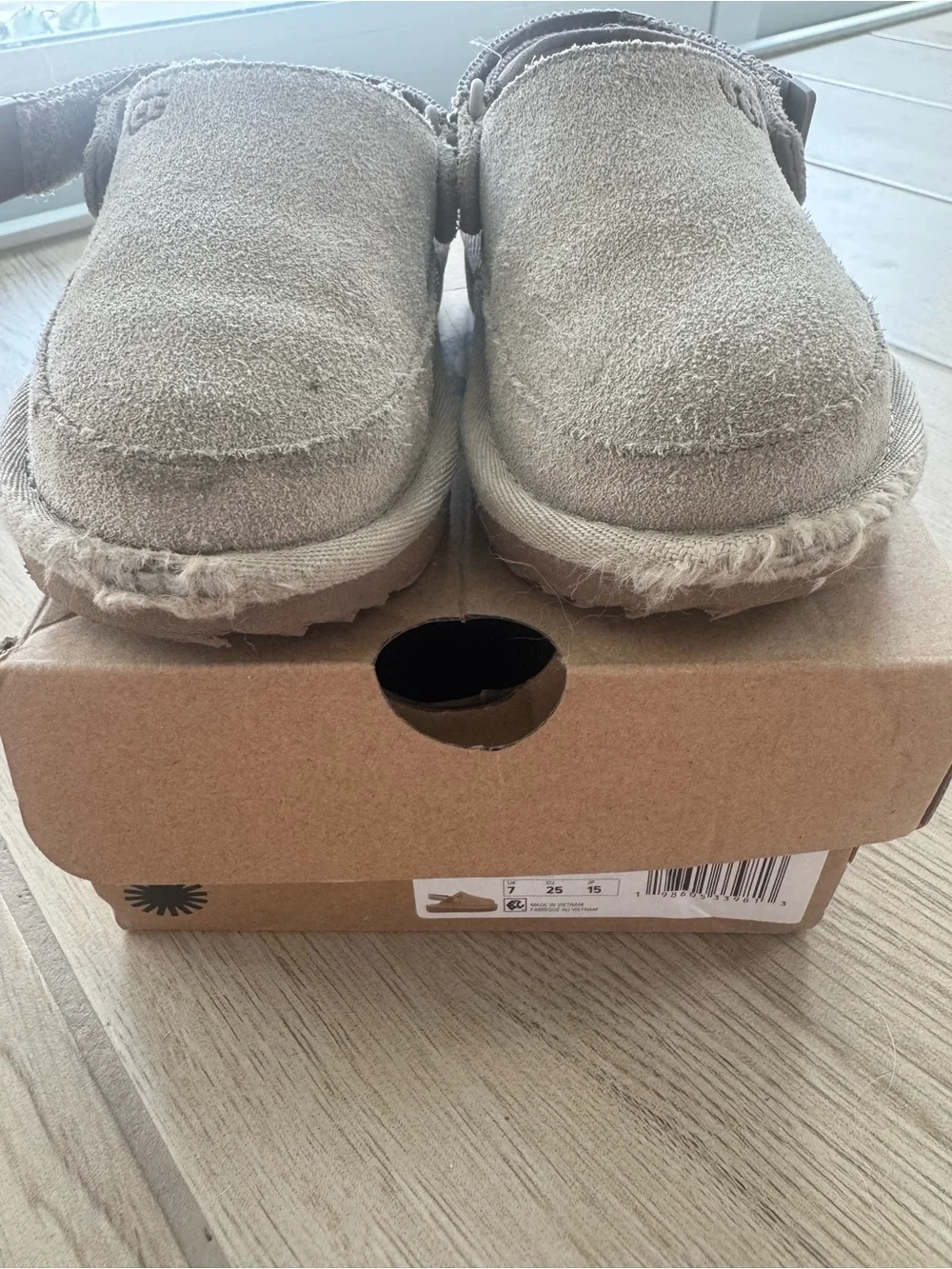 UGG Kids Beige Suede Strap-Back Slip-Ons